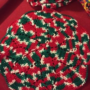Crochet Christmas placemat or doily set of 4.